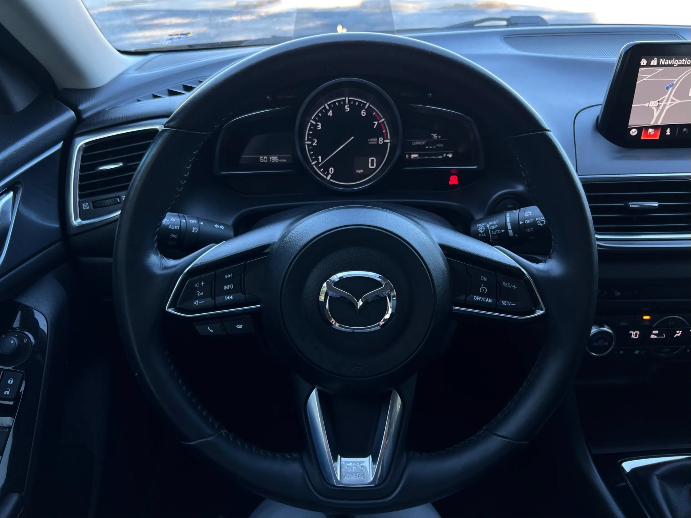 Used 2017 MAZDA MAZDA3 Grand Touring w/ Premium Equipment Package FWD image 28