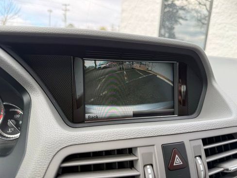 Used 2013 Mercedes-Benz E 350 Cabriolet w/ Premium 2 Pkg image 8