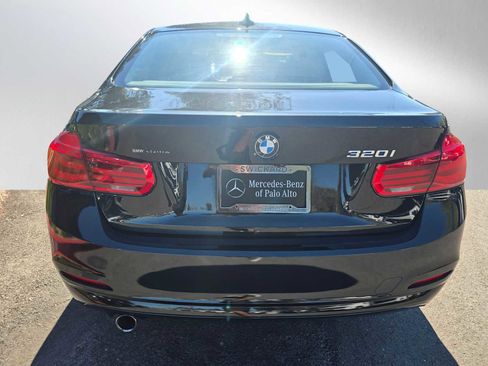 Used 2018 BMW 320i Sedan image 4