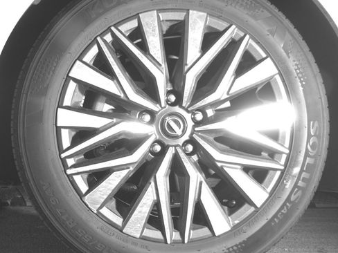 Used 2025 Nissan Altima 2.5 SV image 12