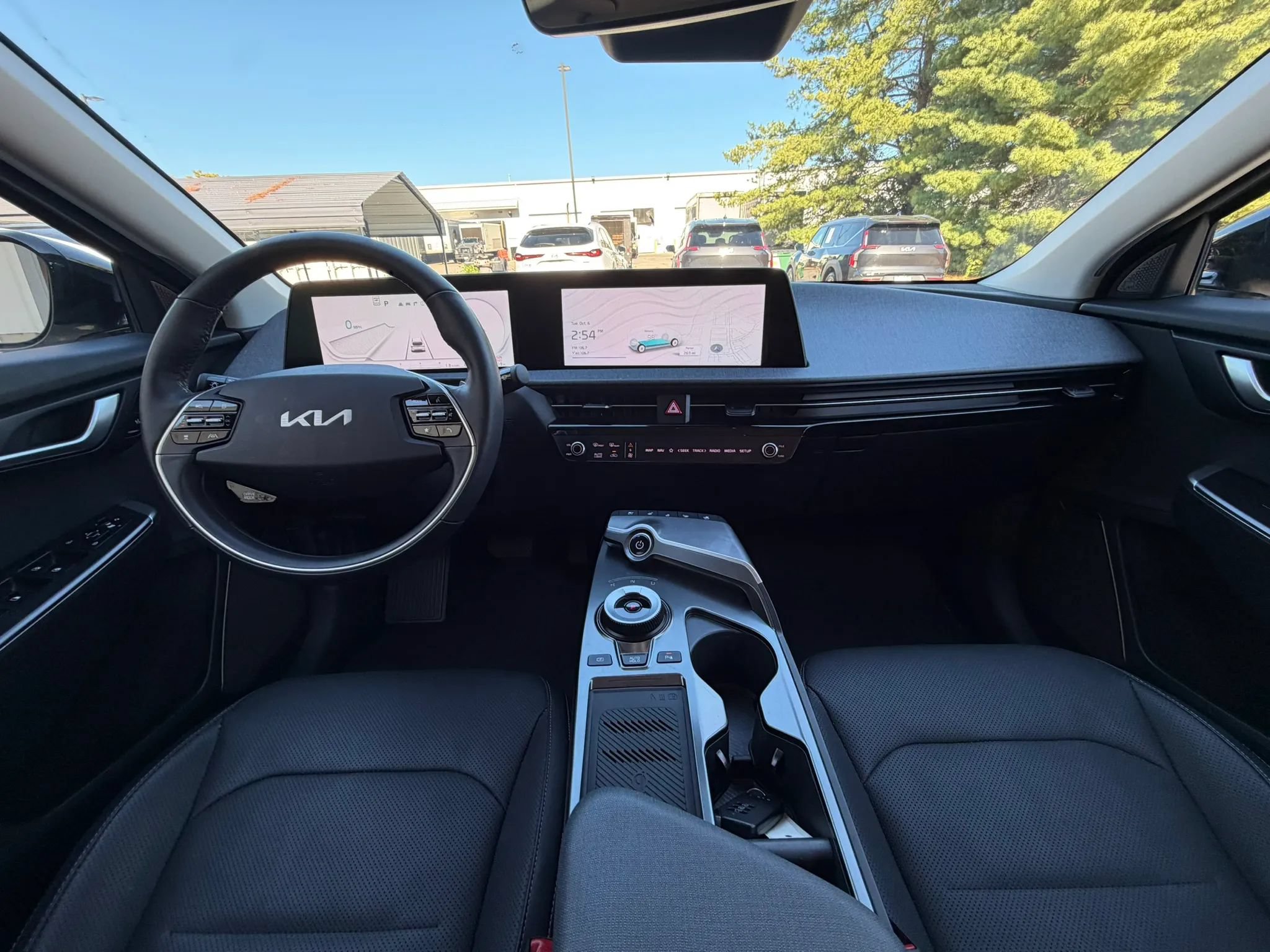 Used 2023 Kia EV6 Wind w/ Wind Technology Package AWD/4WD image 2