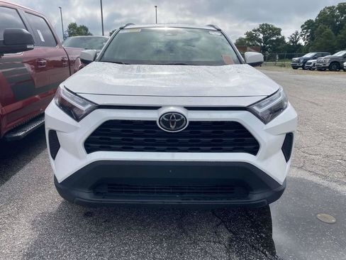 Used 2024 Toyota RAV4 XLE w/ Convenience Package FWD image 2