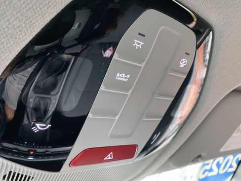 Used 2025 Kia K4 FWD image 27