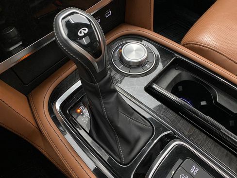 Used 2024 INFINITI QX80 Sensory w/ Cargo Package image 18