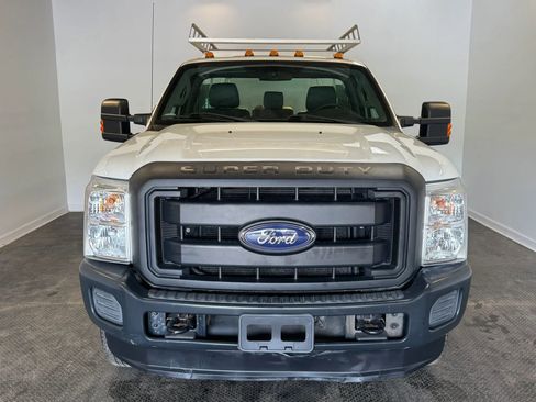 Used 2016 Ford F250 XL w/ Power Equipment Group AWD/4WD image 2