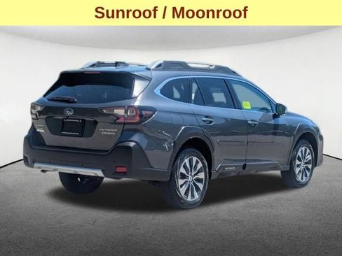 Used 2024 Subaru Outback Touring AWD/4WD image 5