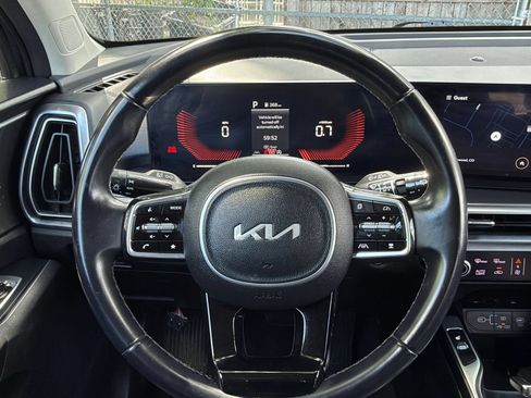 Used 2024 Kia Sorento S AWD/4WD image 27