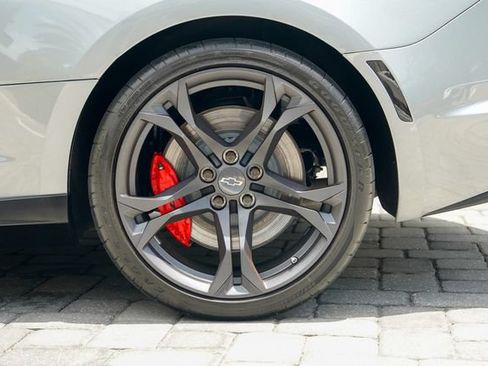 Used 2023 Chevrolet Camaro SS RWD image 18