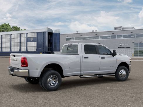 New 2026 RAM 3500 Big Horn image 4