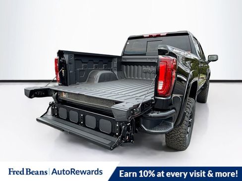 New 2026 GMC Sierra 1500 AT4 w/ AT4 Premium Package AWD/4WD image 39
