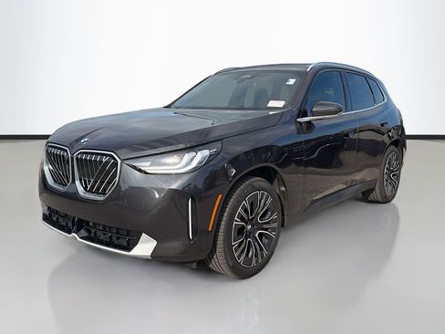 Used 2025 BMW X3 xDrive30i w/ Premium Package image 8