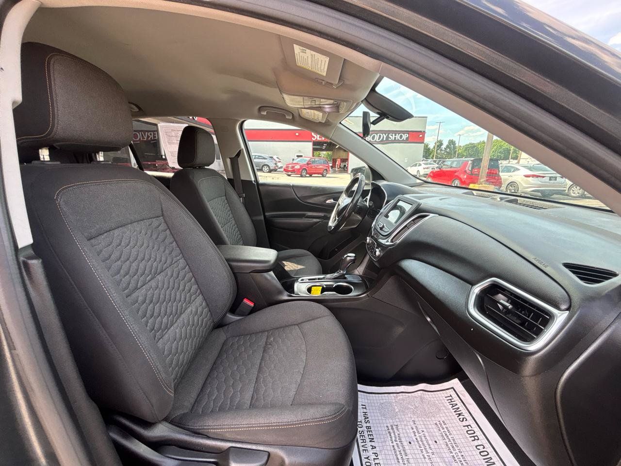 Used 2019 Chevrolet Equinox LT FWD image 10