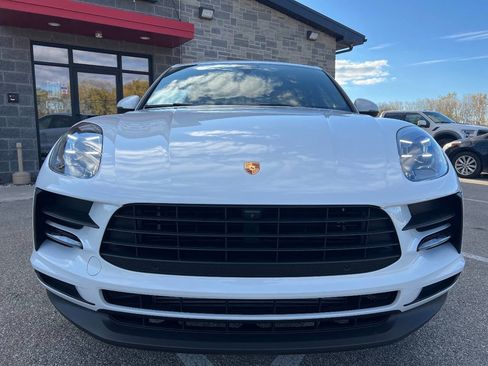 Used 2021 Porsche Macan image 3