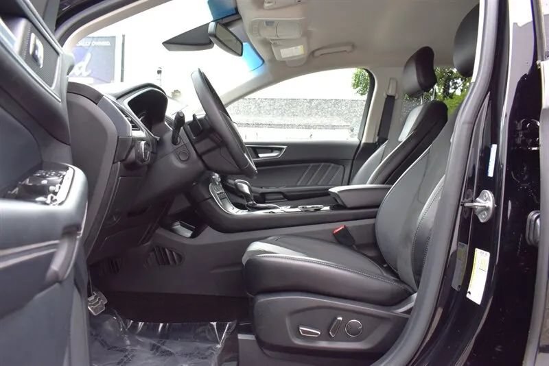 Used 2018 Ford Edge Sport w/ Equipment Group 401A AWD/4WD image 10