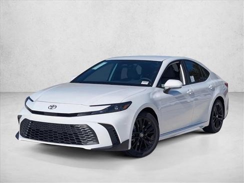 New 2026 Toyota Camry SE image 1