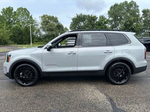 Used 2024 Kia Telluride EX X-Line AWD/4WD image 11