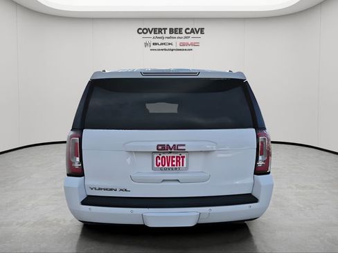 Used 2018 GMC Yukon XL SLE w/ SLE Value Package image 8
