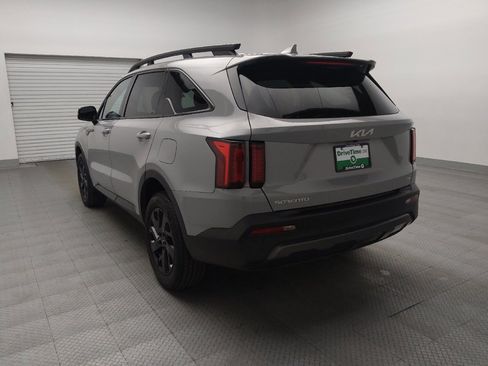 Used 2023 Kia Sorento S image 5