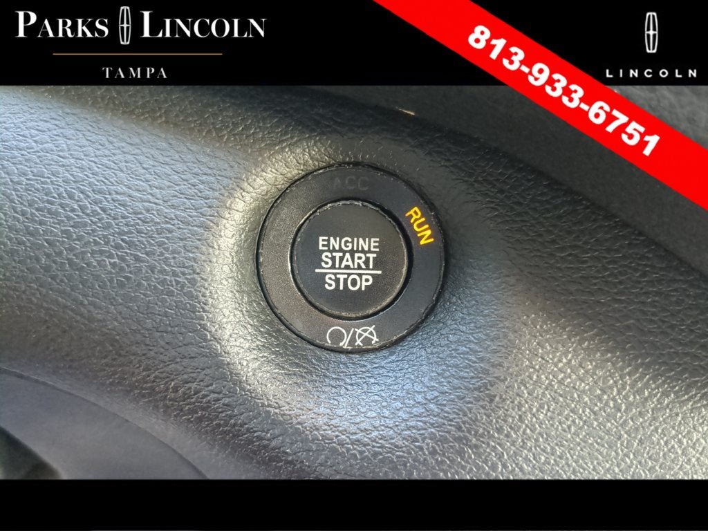 Used 2019 Jeep Cherokee Limited w/ Technology Group AWD/4WD image 32