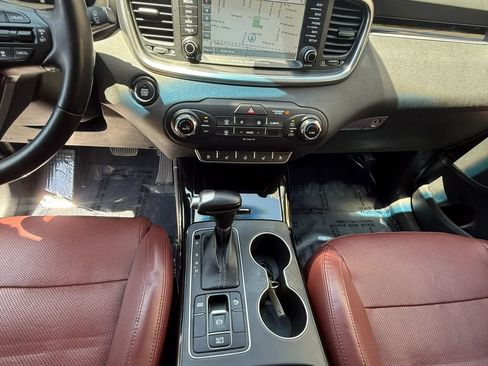 Used 2017 Kia Sorento SX FWD image 30