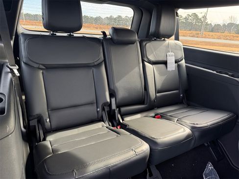 New 2026 Ford Expedition Max Platinum w/ Stealth Performance Package image 16