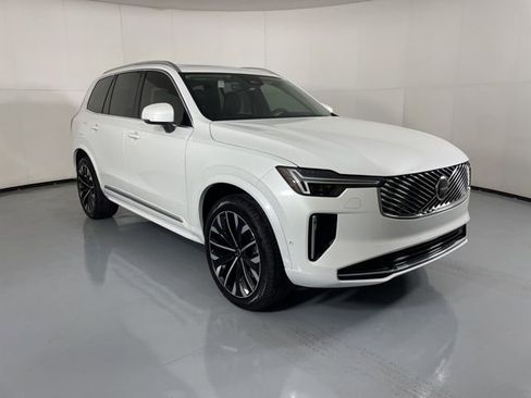 New 2025 Volvo XC90 T8 Ultra w/ Protection Package Premier AWD/4WD image 2
