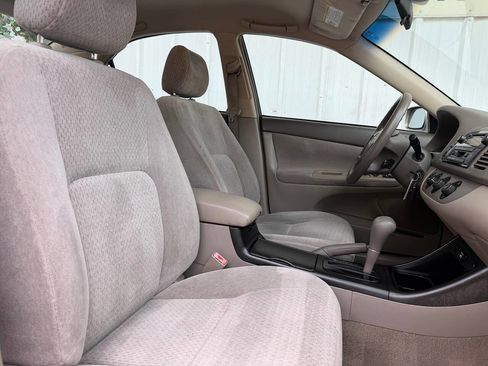 Used 2003 Toyota Camry LE FWD image 13