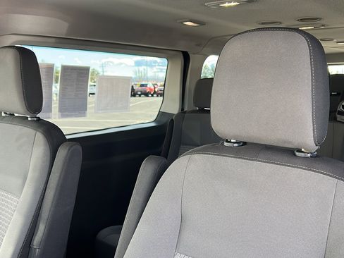 Used 2023 Ford Transit 350 XLT image 18