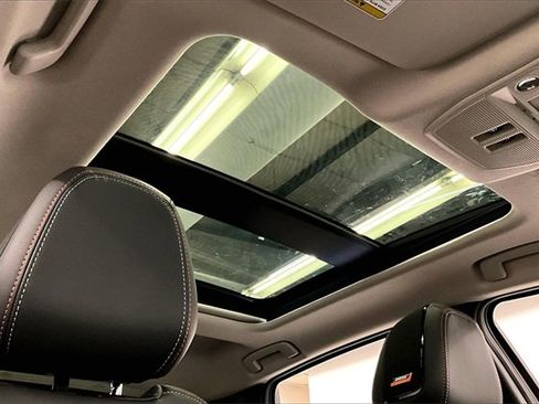 New 2026 Nissan Kicks SR image 31