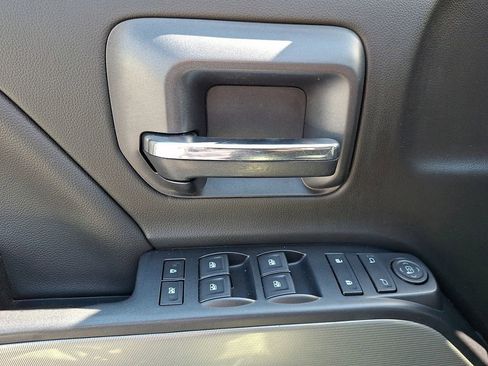 Used 2018 Chevrolet Silverado 1500 LT w/ All Star Edition AWD/4WD image 15