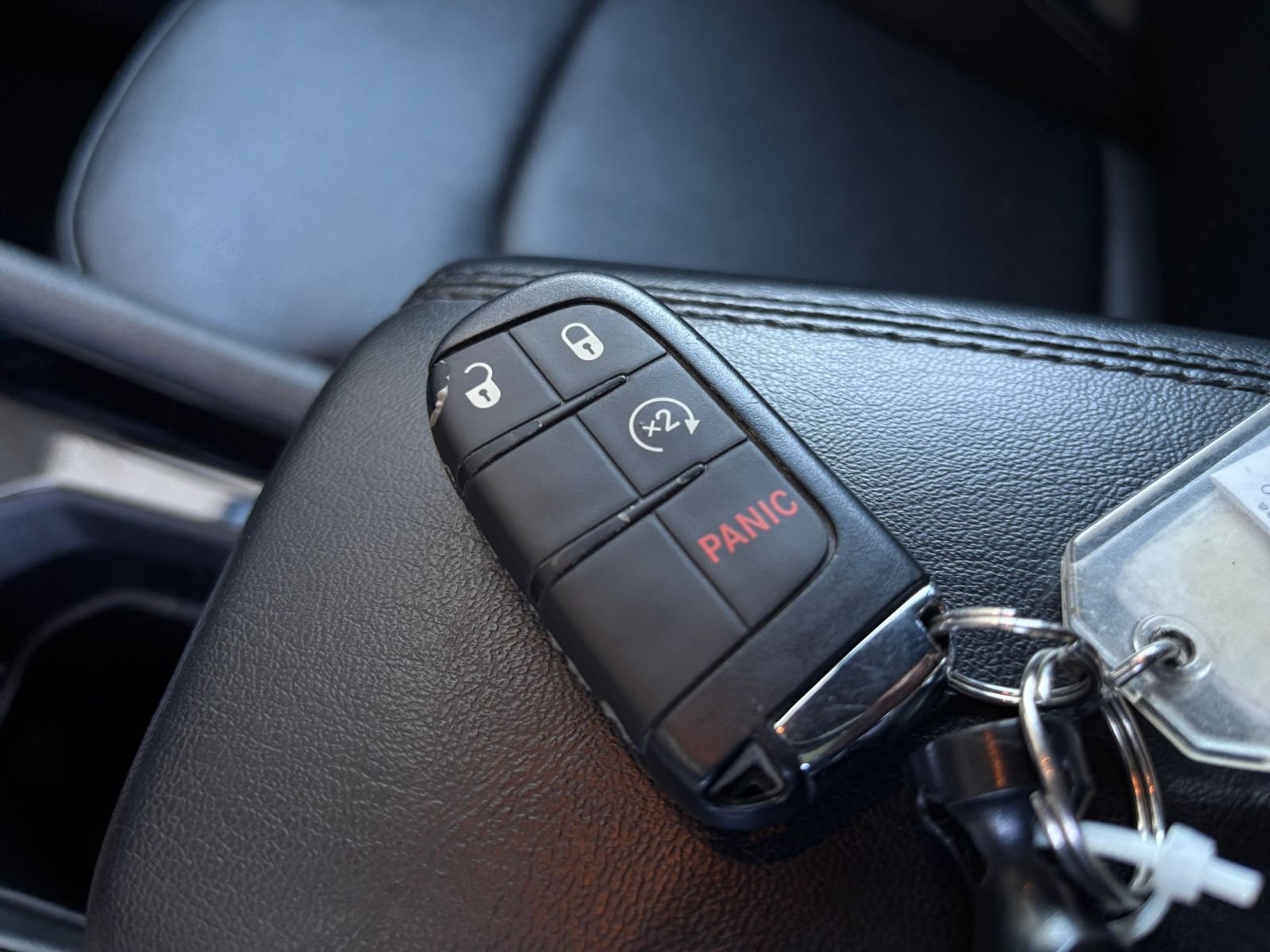 Used 2025 Jeep Compass Limited AWD/4WD image 25