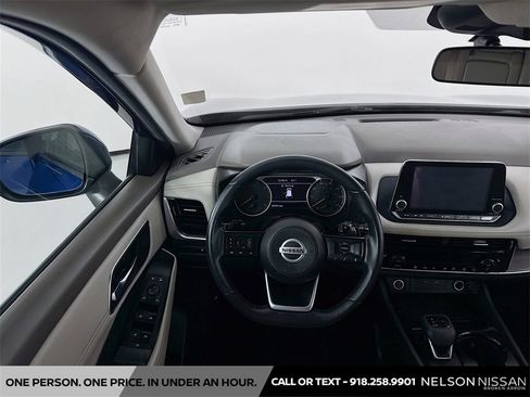 Certified 2021 Nissan Rogue SV w/ Premium Package image 22