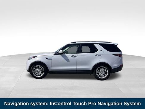 Used 2017 Land Rover Discovery HSE Luxury AWD/4WD image 2