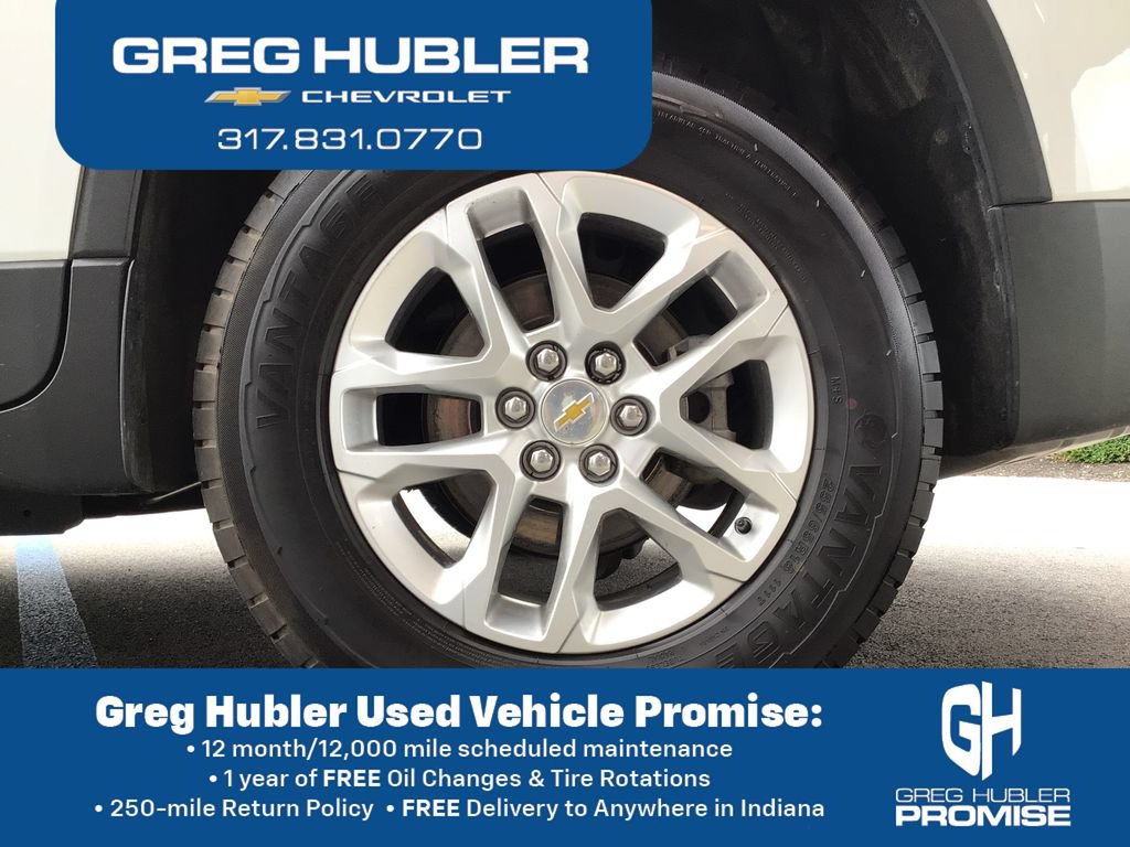 Used 2023 Chevrolet Traverse LS w/ Safety Package FWD image 18