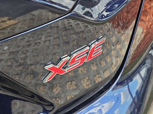 Used 2023 Toyota Corolla XSE image 5