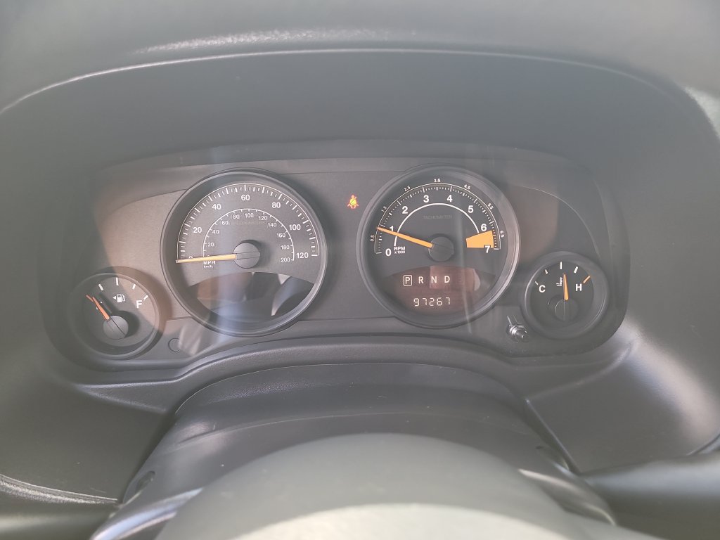Used 2014 Jeep Patriot Sport w/ Power Value Group FWD image 30