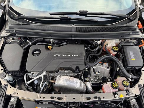 Used 2017 Chevrolet Volt Premier w/ Driver Confidence II Package image 8