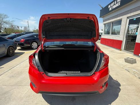 Used 2017 Honda Civic Touring image 25