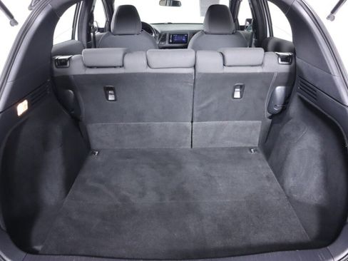 Used 2019 Honda HR-V Sport image 30