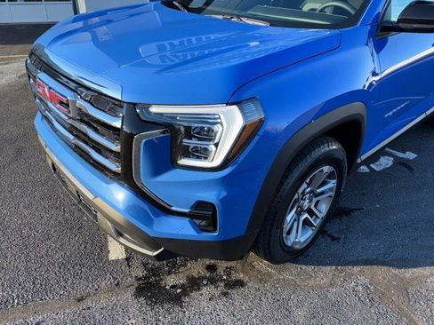 New 2025 GMC Terrain Elevation image 8