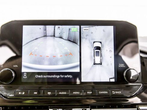 Used 2024 Nissan Pathfinder SL w/ Cargo Package FWD image 14
