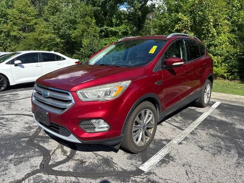 Used 2017 Ford Escape Titanium FWD image 1