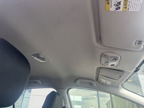 Used 2013 Subaru Crosstrek 2.0i Limited w/ Popular Pkg 2 image 13