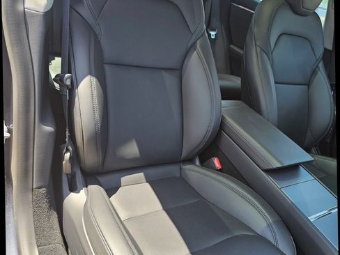 Used 2025 Tesla Model 3 Long Range RWD image 26