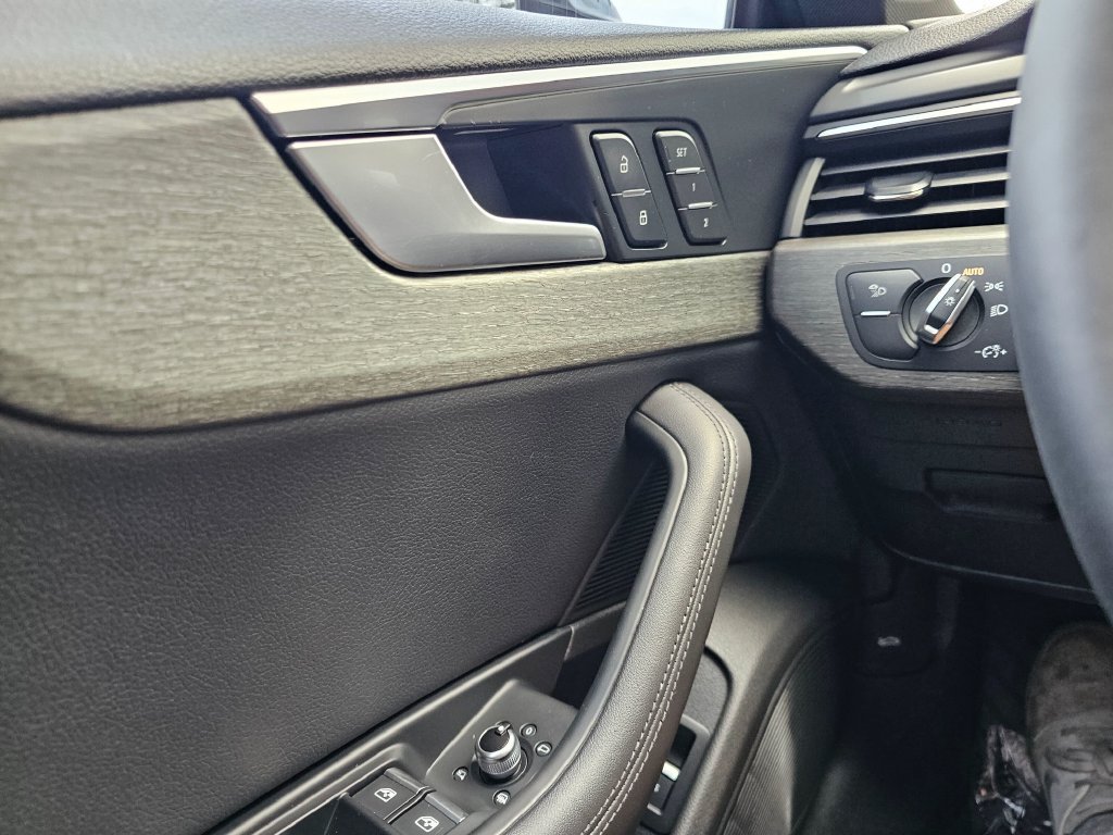Used 2019 Audi A5 2.0T Premium Plus w/ Premium Plus AWD/4WD image 32