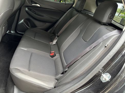 Used 2025 Buick Encore GX Preferred FWD image 35