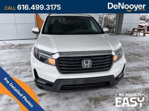 Used 2023 Honda Ridgeline RTL image 2