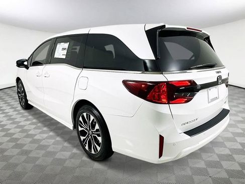 New 2026 Honda Odyssey Elite image 4