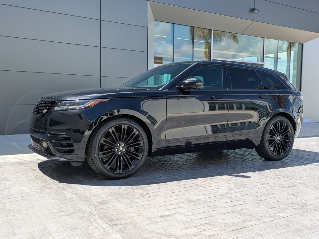 New 2026 Land Rover Range Rover Velar Dynamic SE AWD/4WD image 2