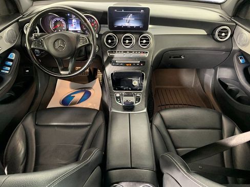Used 2019 Mercedes-Benz GLC 300 4MATIC Coupe image 35